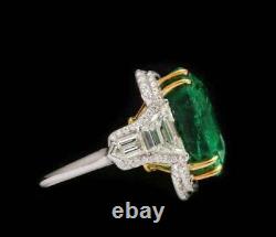 Art Deco Fine Design With 11.50CT Colombian Emerald & Fancy Cut CZ Vintage Ring