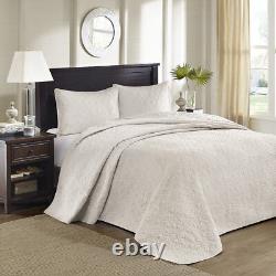 Beautiful XXXL Elegant Chic Ivory White Vintage Soft Large Bedspread Quilt Set