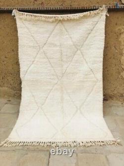 Handwoven Moroccan Rug Captivating Geometric white High Quality wool home decor
