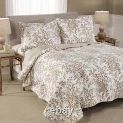 New Cozy Cottage Chic Shabby Tropical White Brown Taupe Floral Leaf Quilt Set